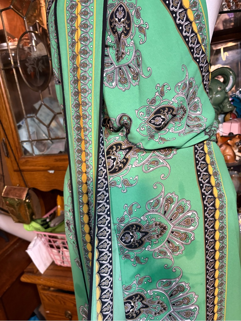 BCBGMAXAZRIA Arlenis green paisley halter maxi dress vibrant green 6 - Picture 6 of 13